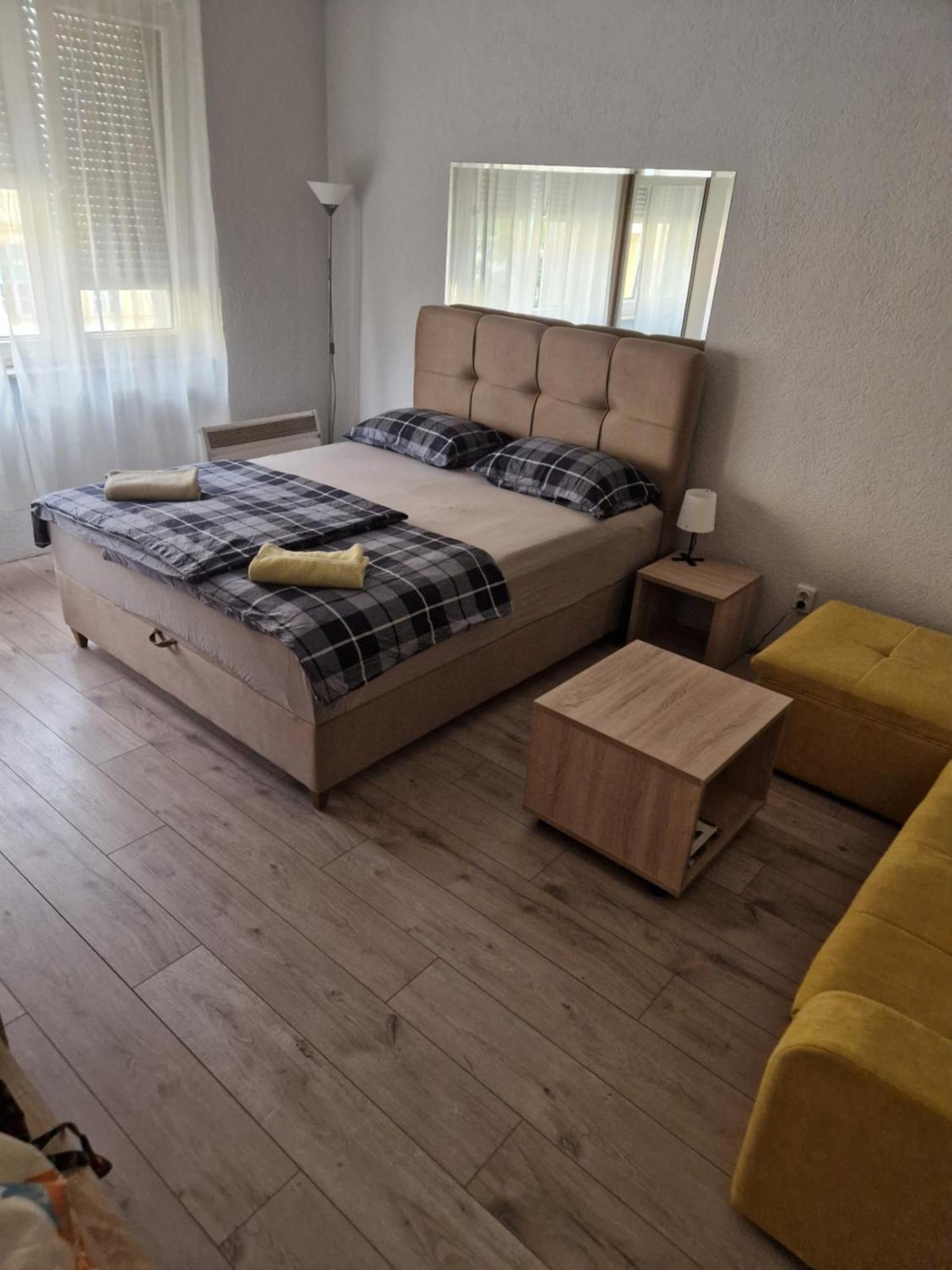 Apartment Downtown Όσιγιεκ Εξωτερικό φωτογραφία