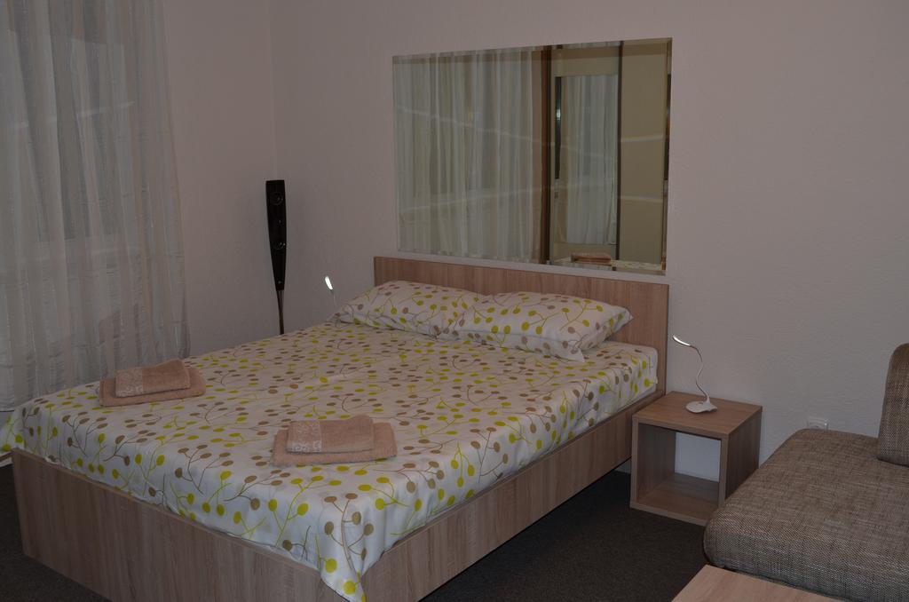 Apartment Downtown Όσιγιεκ Δωμάτιο φωτογραφία
