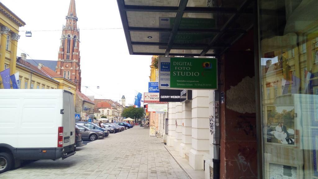 Apartment Downtown Όσιγιεκ Εξωτερικό φωτογραφία